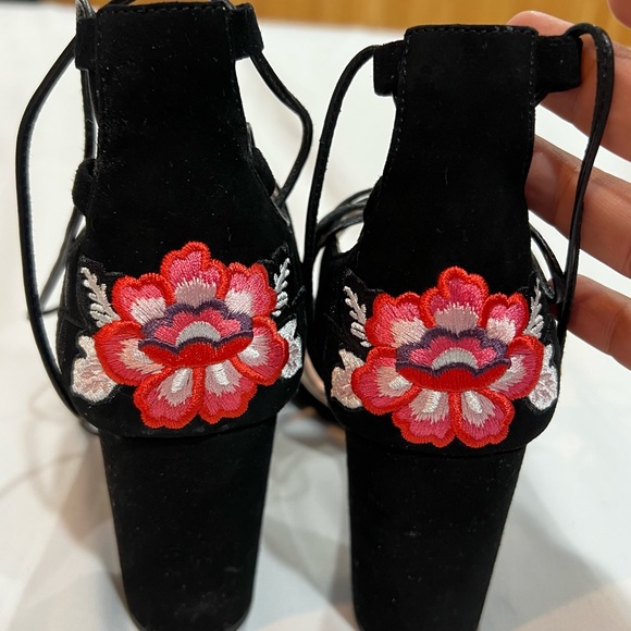 Kate Spade Oasis Black Suede Embroidered Block Heel Sandals - Picture 4 of 8